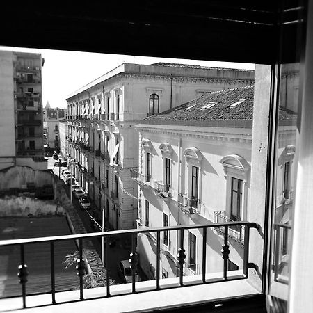 B&B Oriental Palace Catania-Fontanarossai nemzetközi repülőtér Kültér fotó