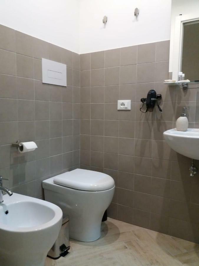B&B Oriental Palace Catania-Fontanarossai nemzetközi repülőtér Kültér fotó