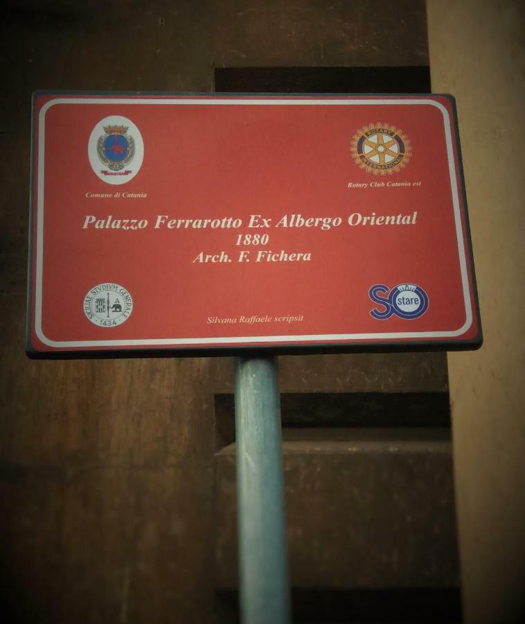 B&B Oriental Palace Catania-Fontanarossai nemzetközi repülőtér Kültér fotó